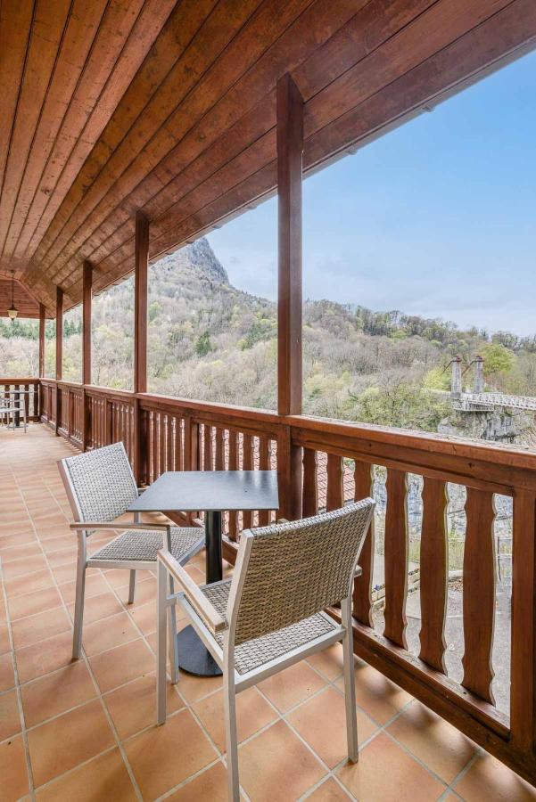 Auberge Du Pont De L'Abime Gruffy Екстериор снимка